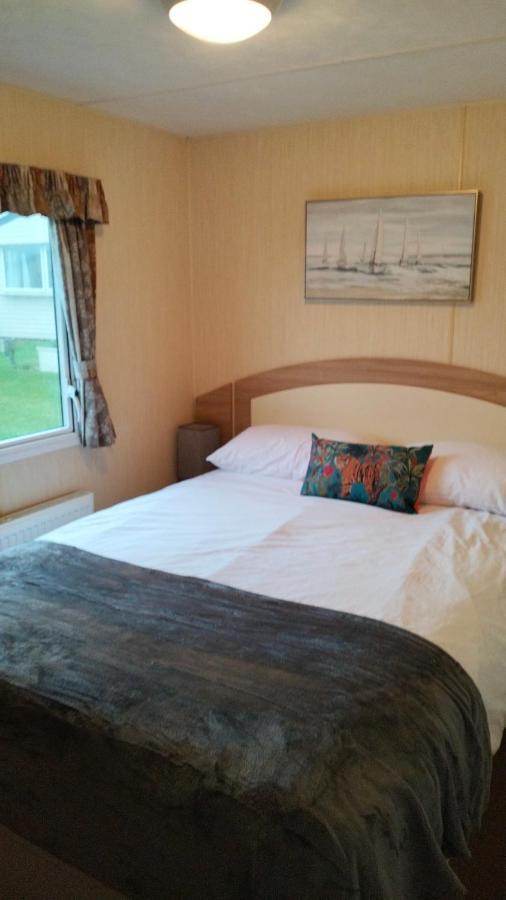Seascape - Blue Dolphin Holiday Park Gristhorpe Extérieur photo