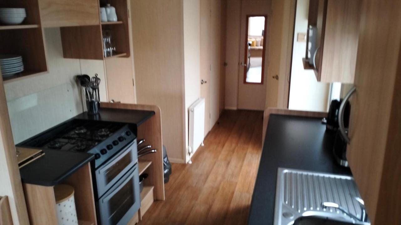 Seascape - Blue Dolphin Holiday Park Gristhorpe Extérieur photo