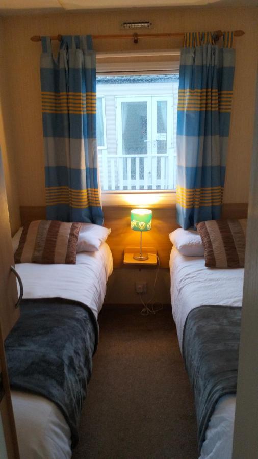 Seascape - Blue Dolphin Holiday Park Gristhorpe Extérieur photo